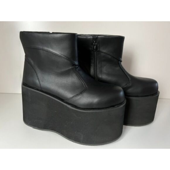 Demonia Monster 02 black platform boots. US Men\'s L. (12/13) main image 6
